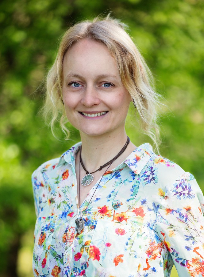 Dr. Jana Brendecke
